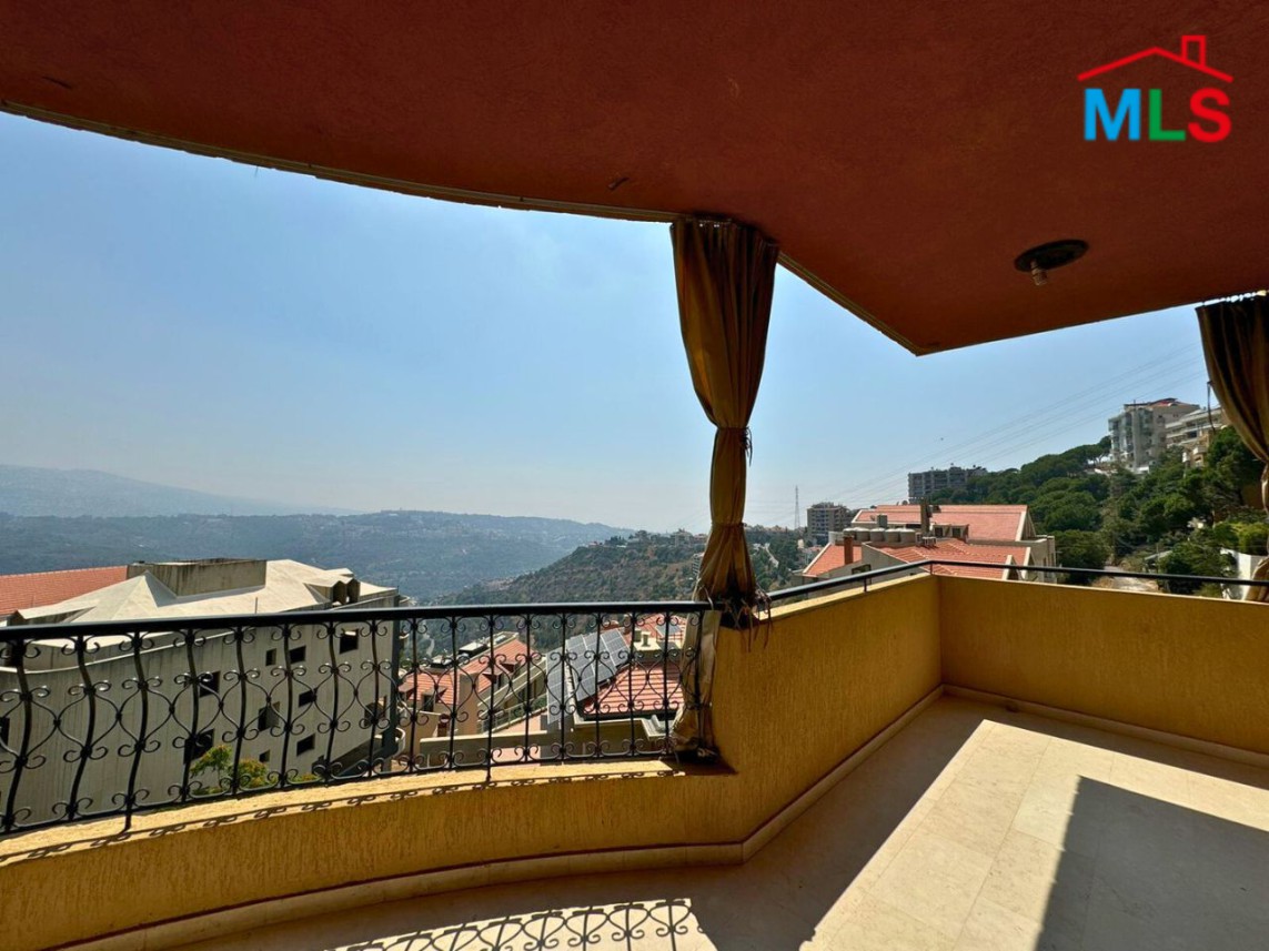 Spacious Fully Furnished Apartment For Rent In Monteverde