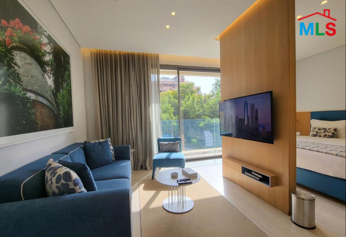45m² Suite for Rent In Monot, Achrafieh