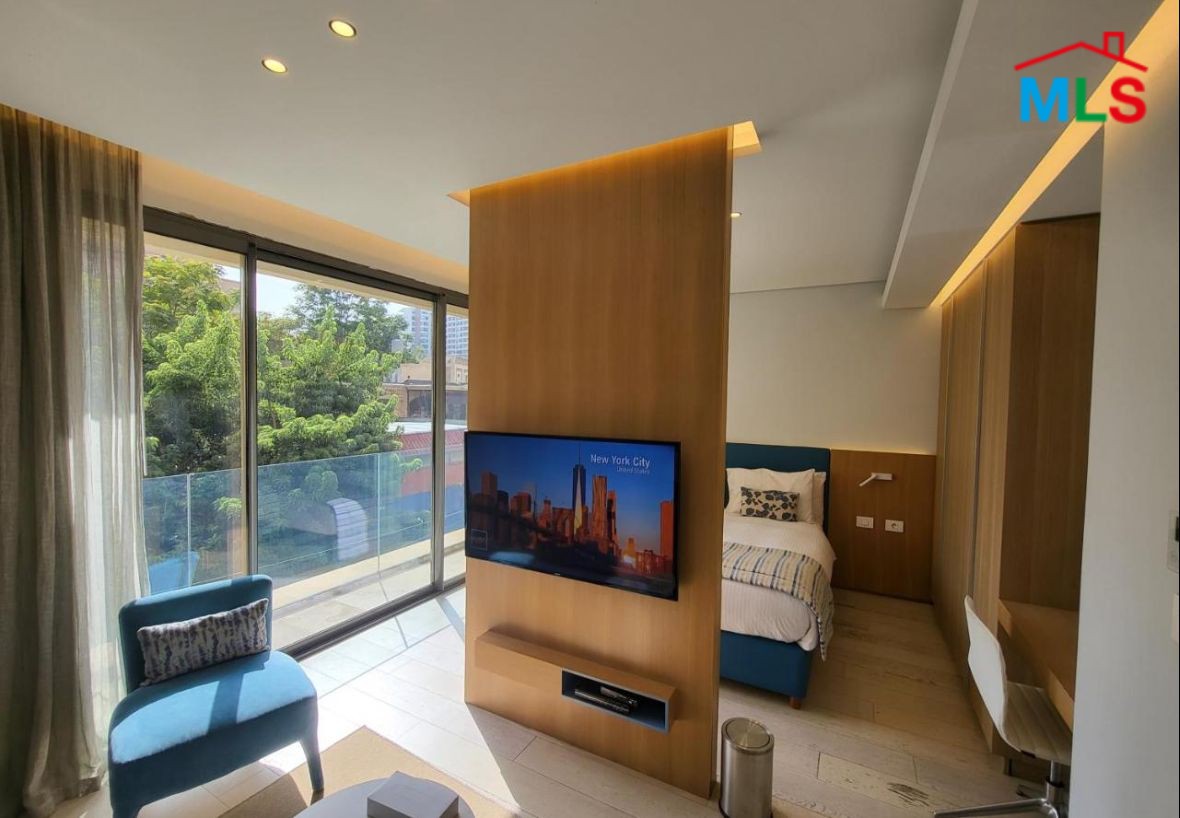 45m² Suite for Rent In Monot, Achrafieh