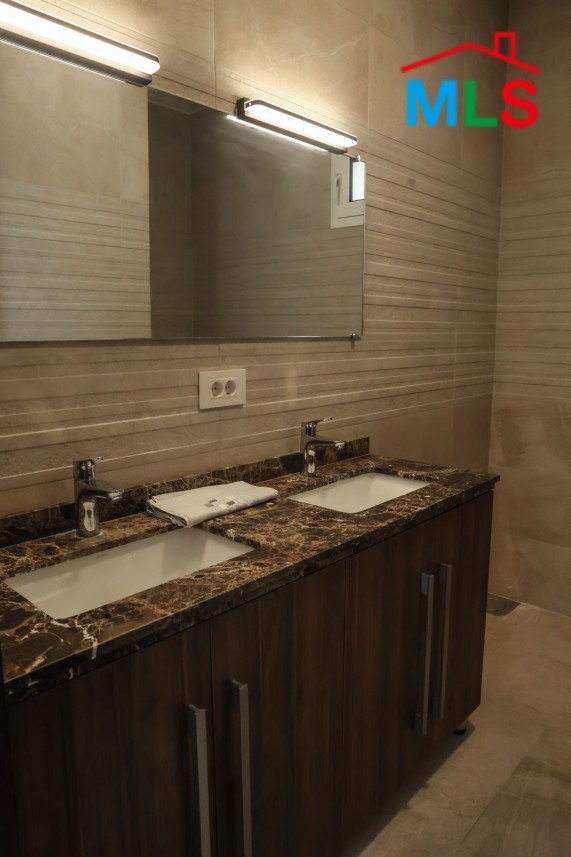 Villa Brick: A charming Villa For Rent 10 minutes from Jbeil