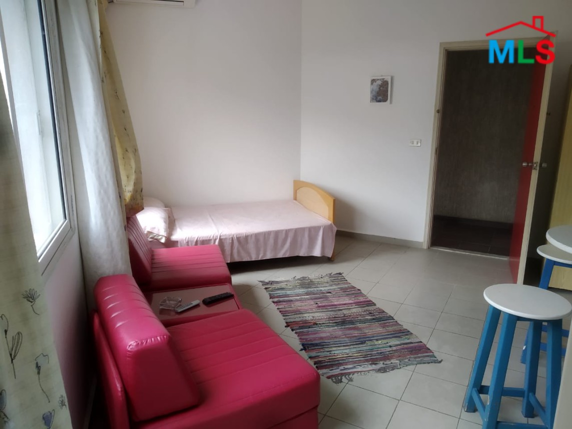 Chalet for Rent In A Gated Community In Halat