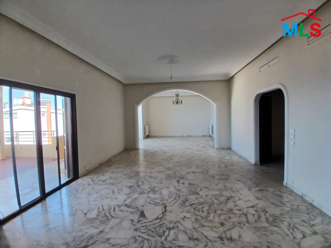 Spacious Furnished Apartment with Panoramic View For Rent in Biyada