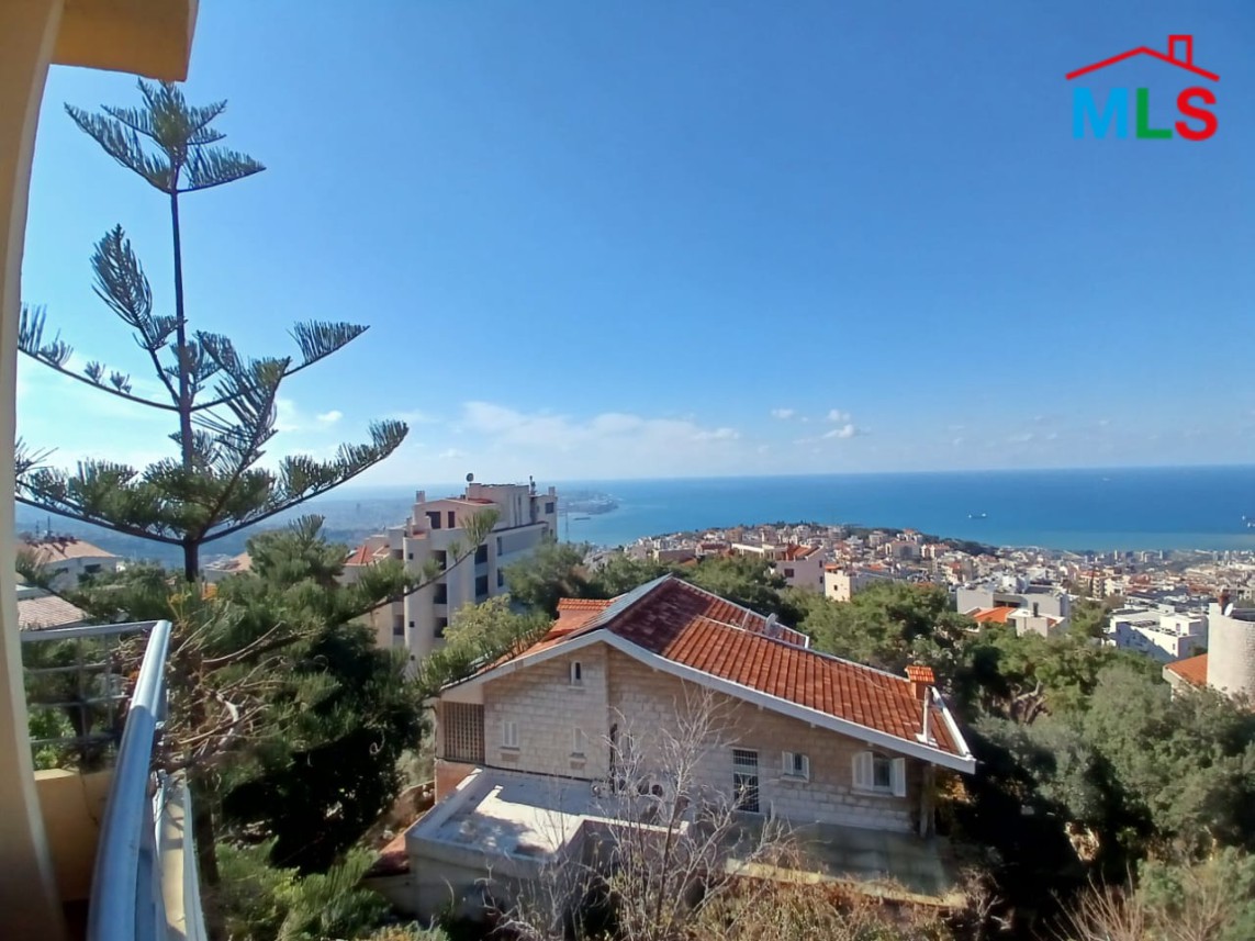 Spacious Furnished Apartment with Panoramic View For Rent in Biyada