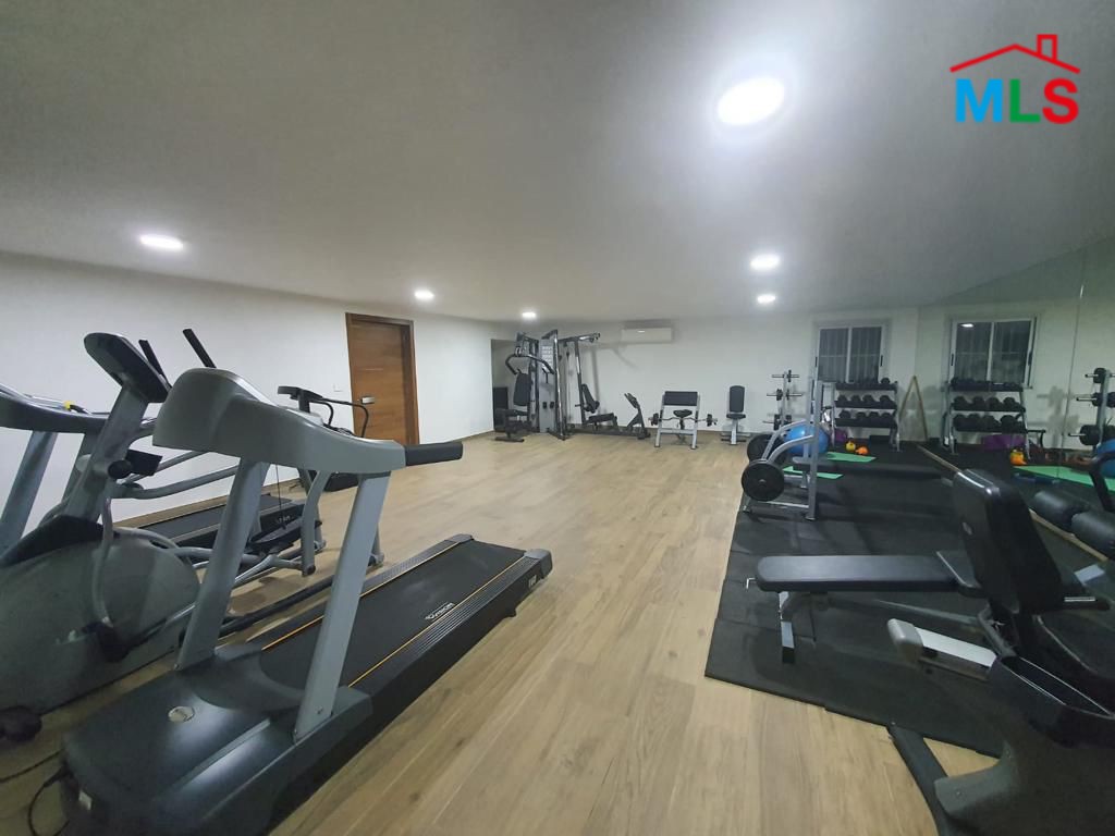 Spacious Semi-Furnished Apartment With Terrace For Rent In Monteverde