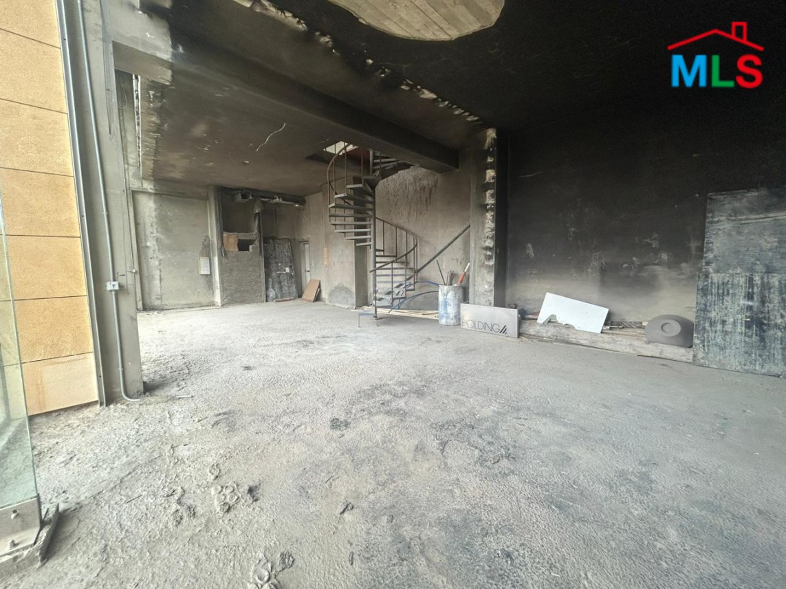 Core & Shell 255 SQM Shop for Rent in Down Town