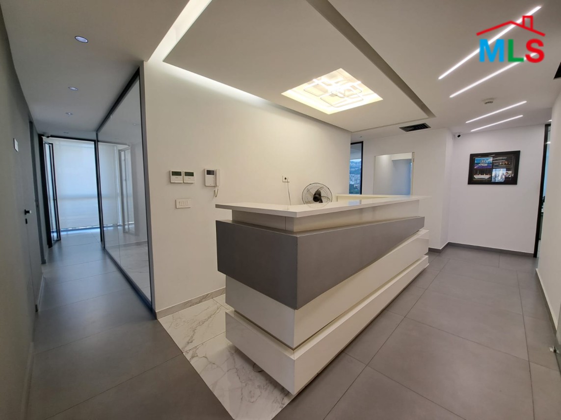Spacious Decorated Office For Rent In A High-End Tower In Sin Fil - 24/7 Elct
