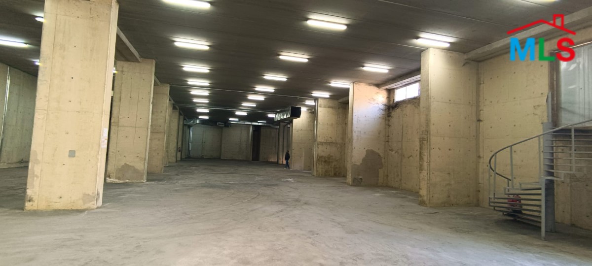 Spacious Warehouse For Rent In Industrial Area of Zouk Mosbeh