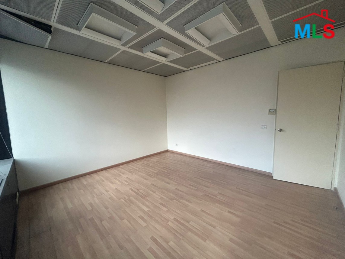 70 SQM Office for Rent in Hamra, Ras Beirut