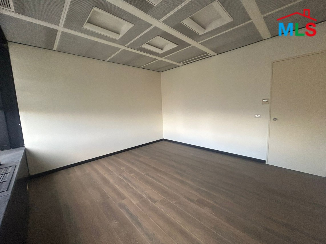 90 SQM Office for Rent in Hamra, Ras Beirut