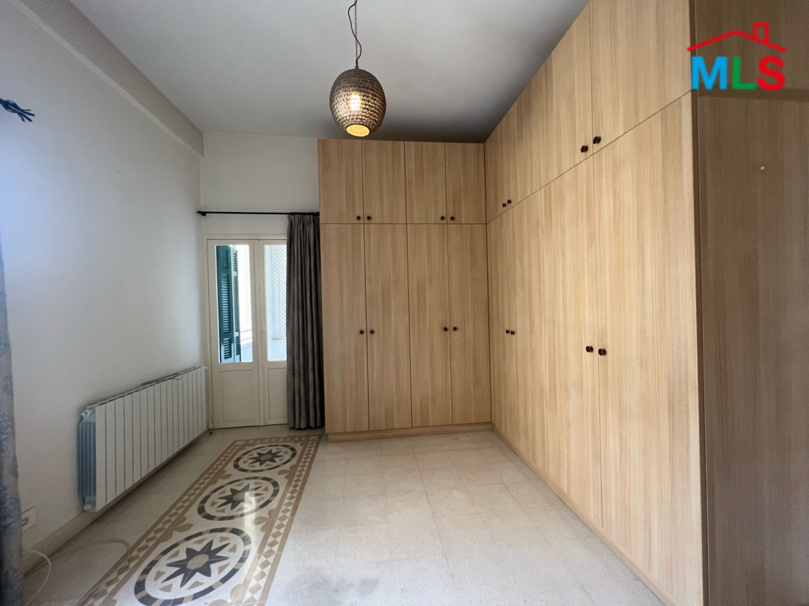 High Ceiling Vintage Apartment for Rent In Achrafieh