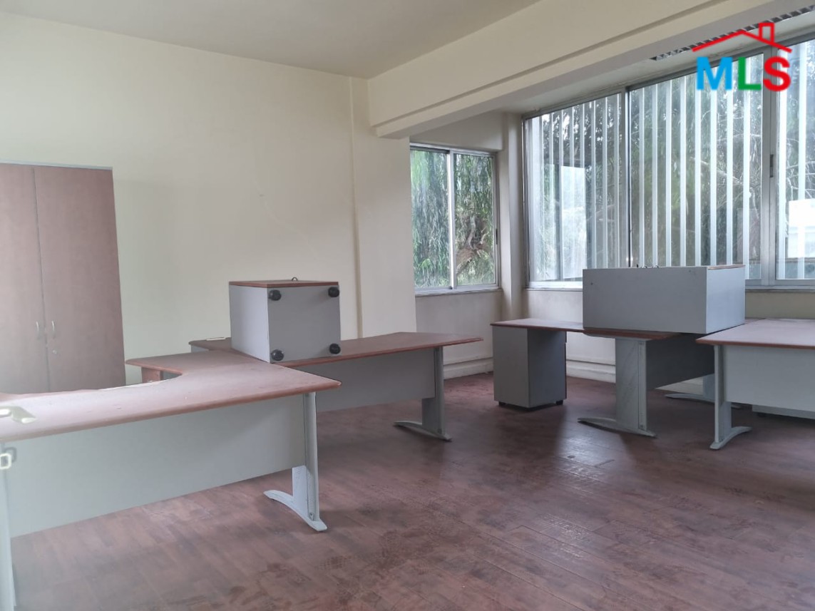 250 SQM Furnished Office for Rent in Verdun, Ras Beirut