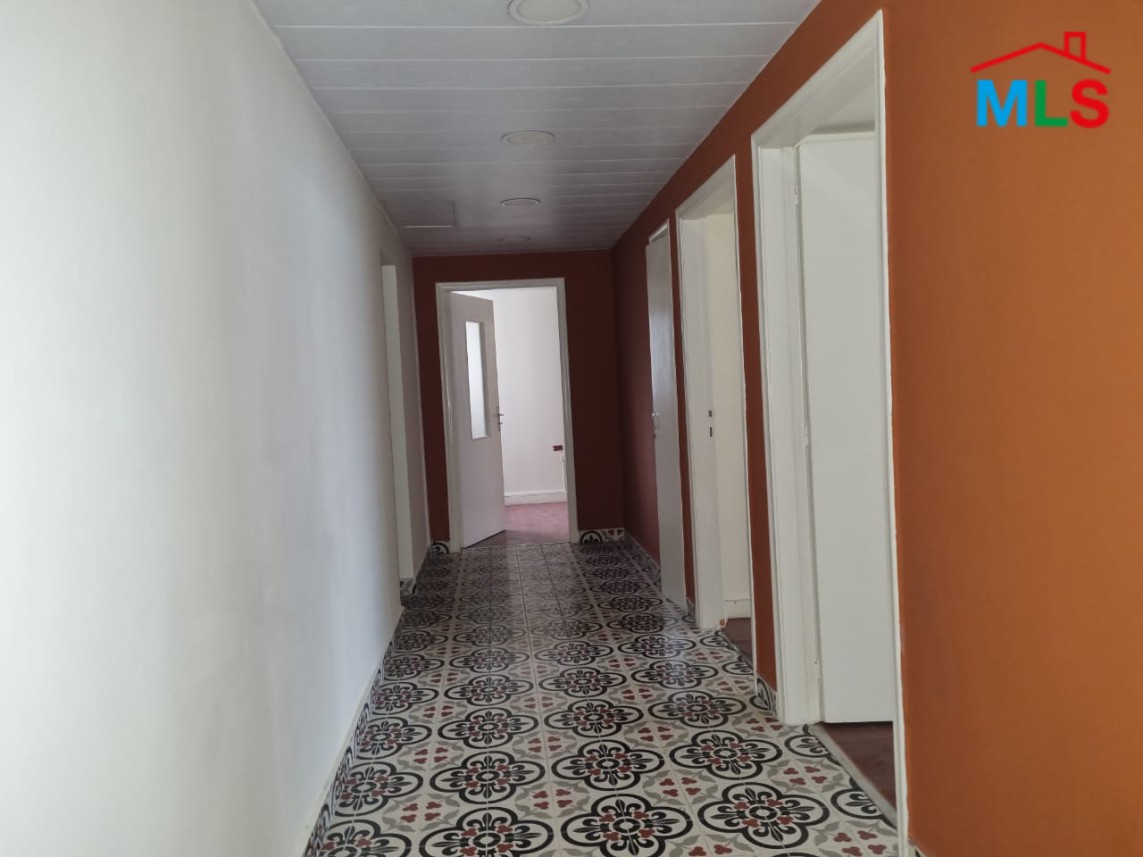 250 SQM Furnished Office for Rent in Verdun, Ras Beirut