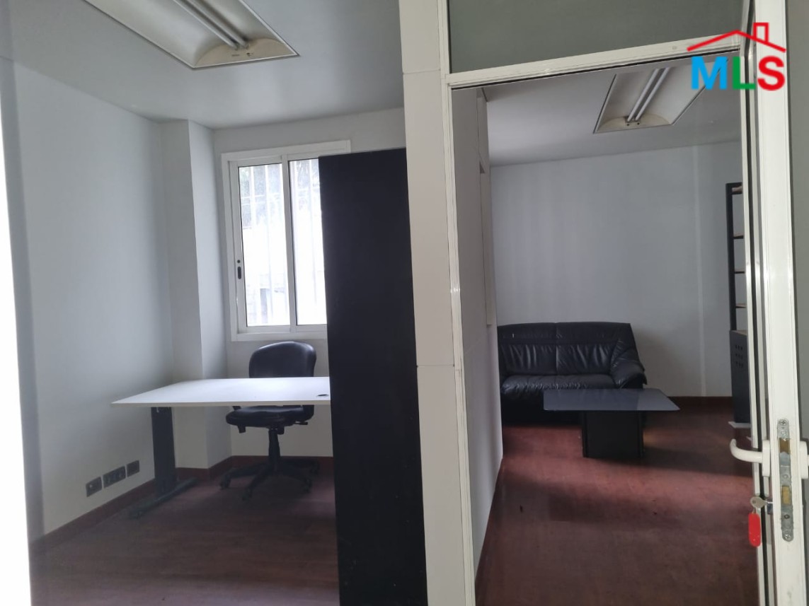 450 SQM Furnished Office for Rent in Verdun, Ras Beirut