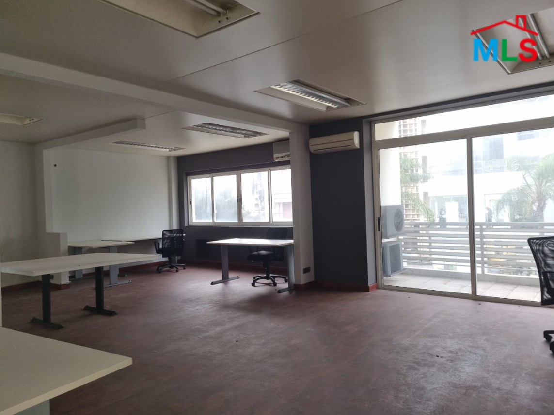 450 SQM Furnished Office for Rent in Verdun, Ras Beirut