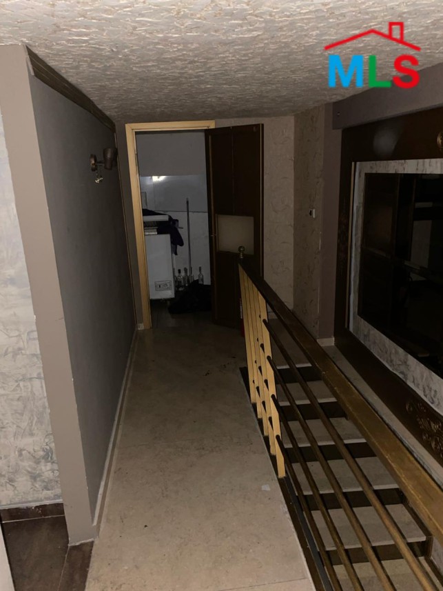 Duplex Shop for Rent in Jbeil