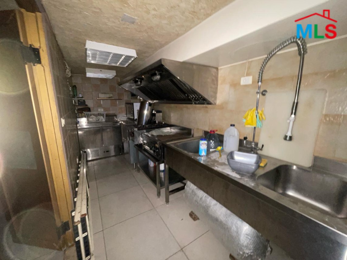 Duplex Shop for Rent in Jbeil