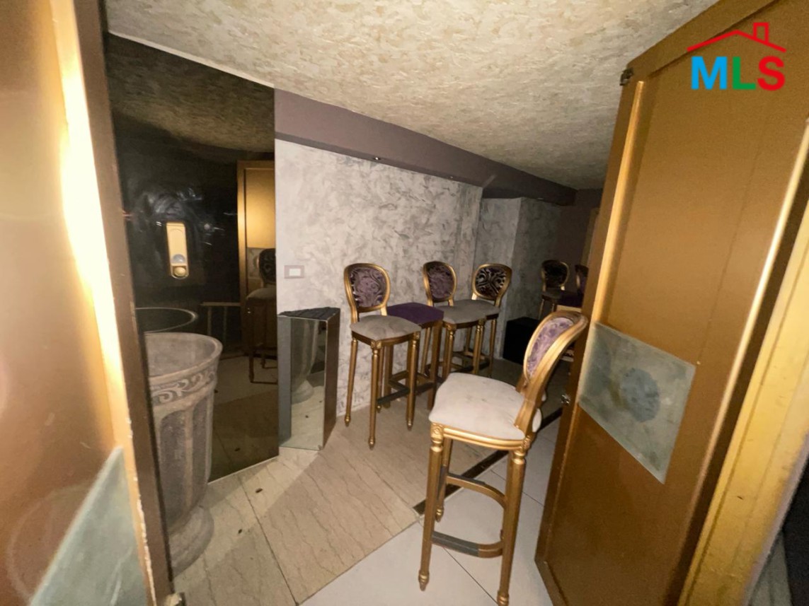Duplex Shop for Rent in Jbeil