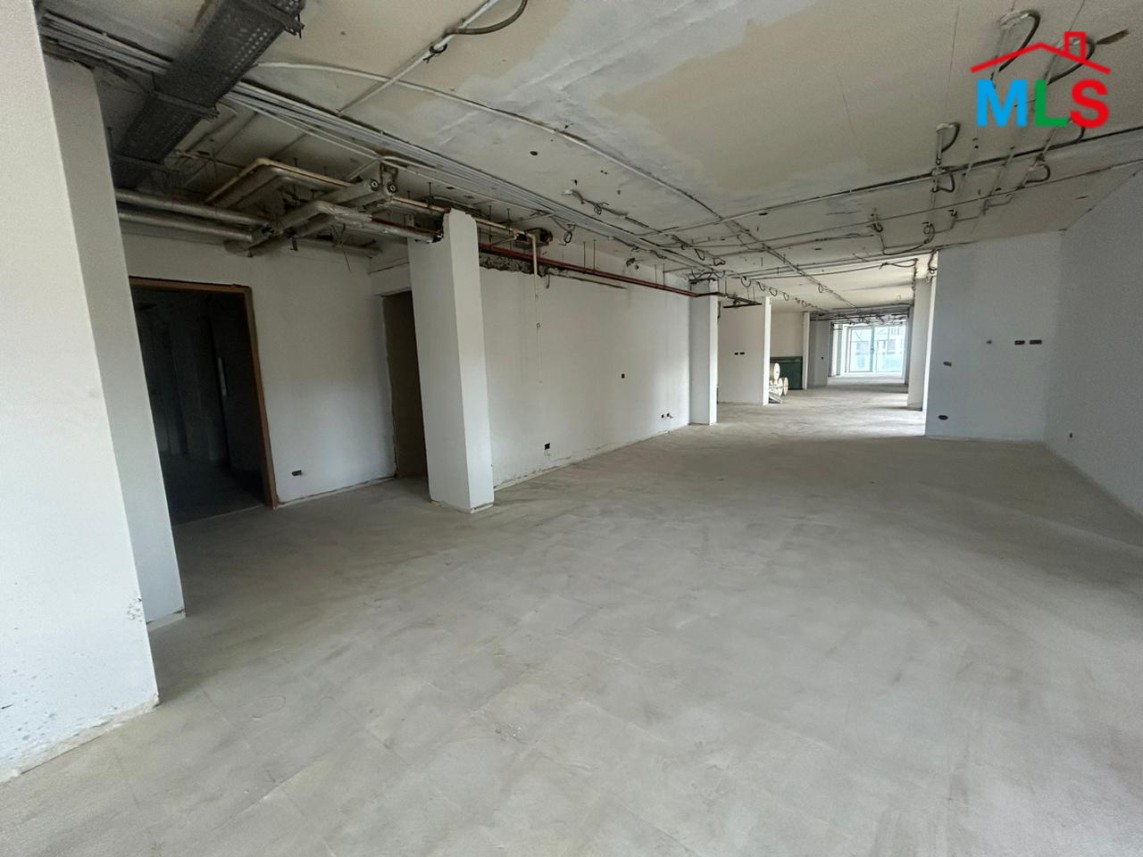 Core & Shell 935 SQM Office with 360° View for Rent in Down Town