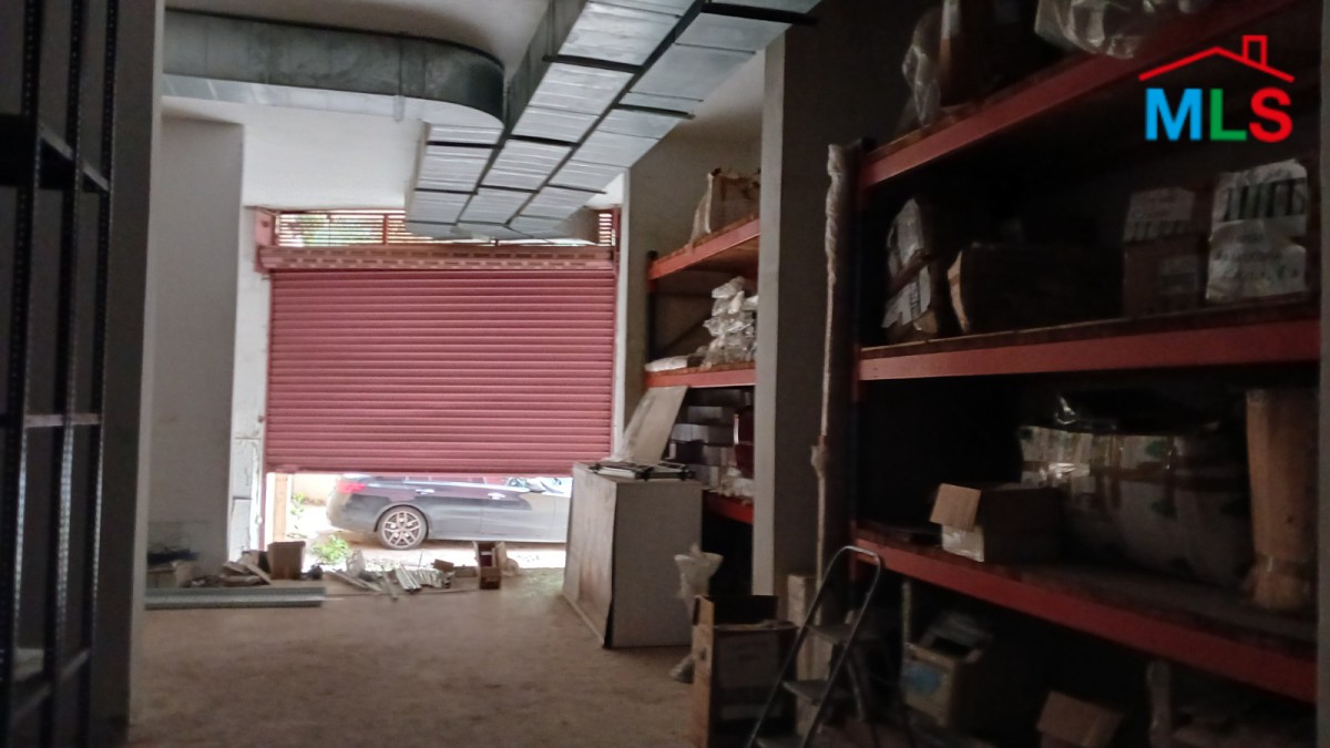 An Open Space Warehouse for Rent in Naccache