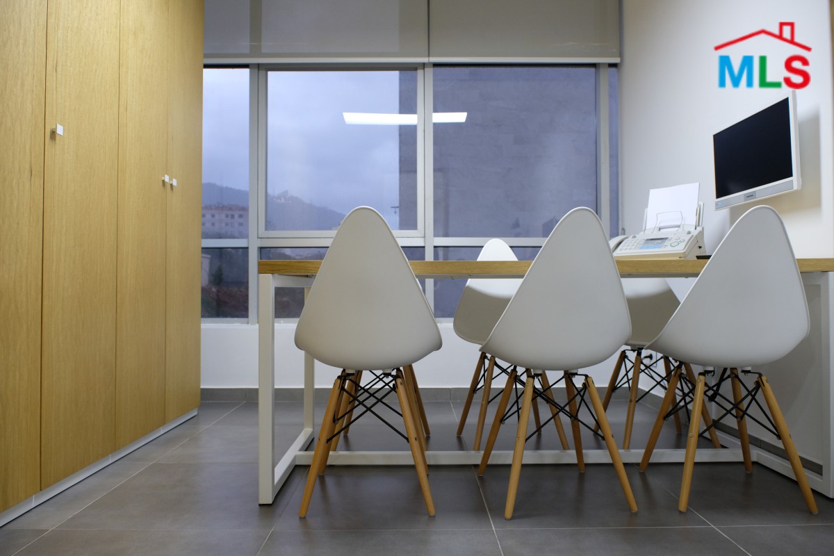A Room for Rent In A Clinic In Ghazir