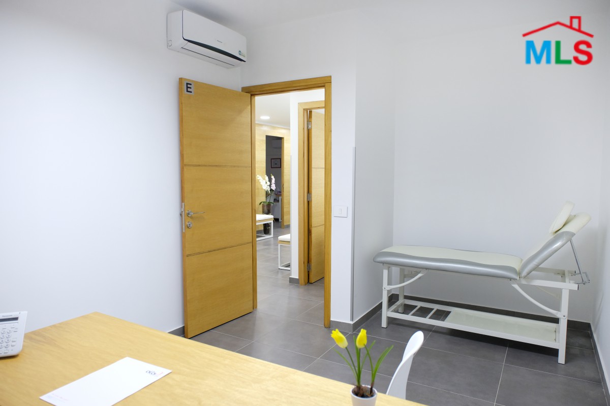 Room In A Clinic for Rent in Ghazir