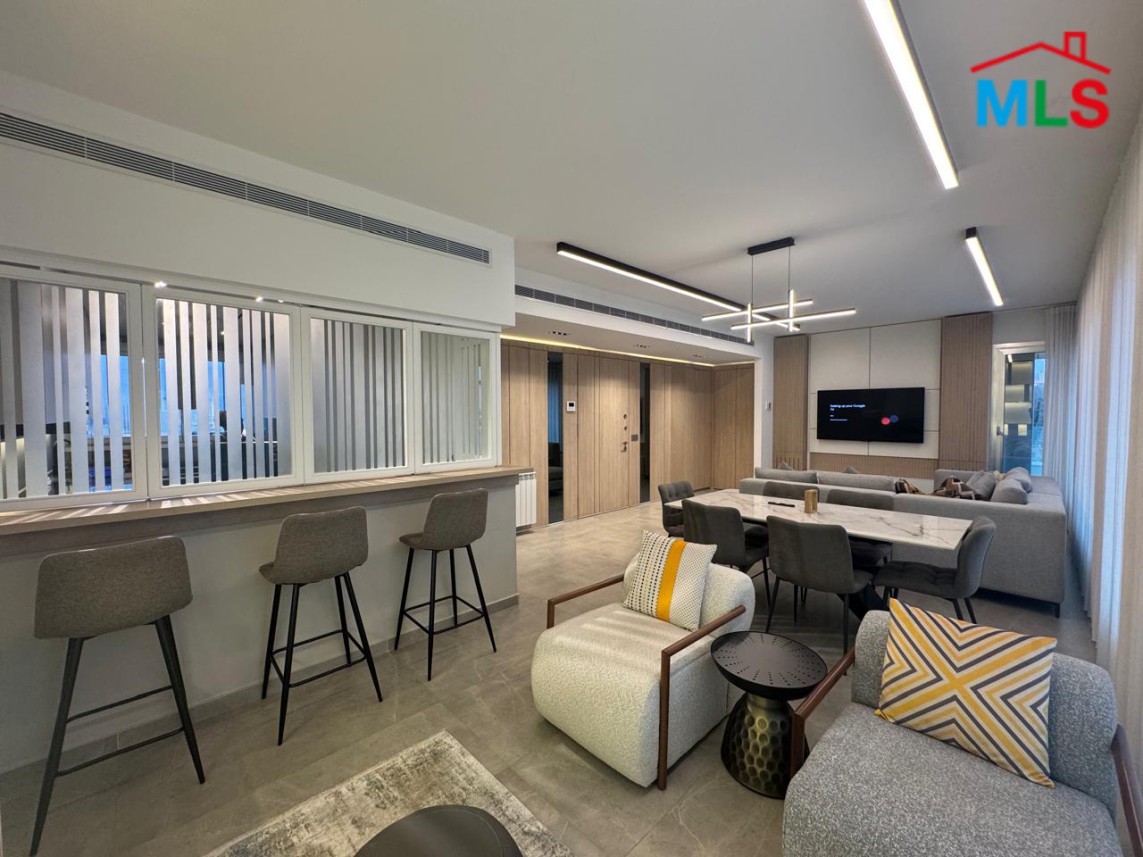 3-Bedroom Apartment with Amazing View for Rent In Achrafieh