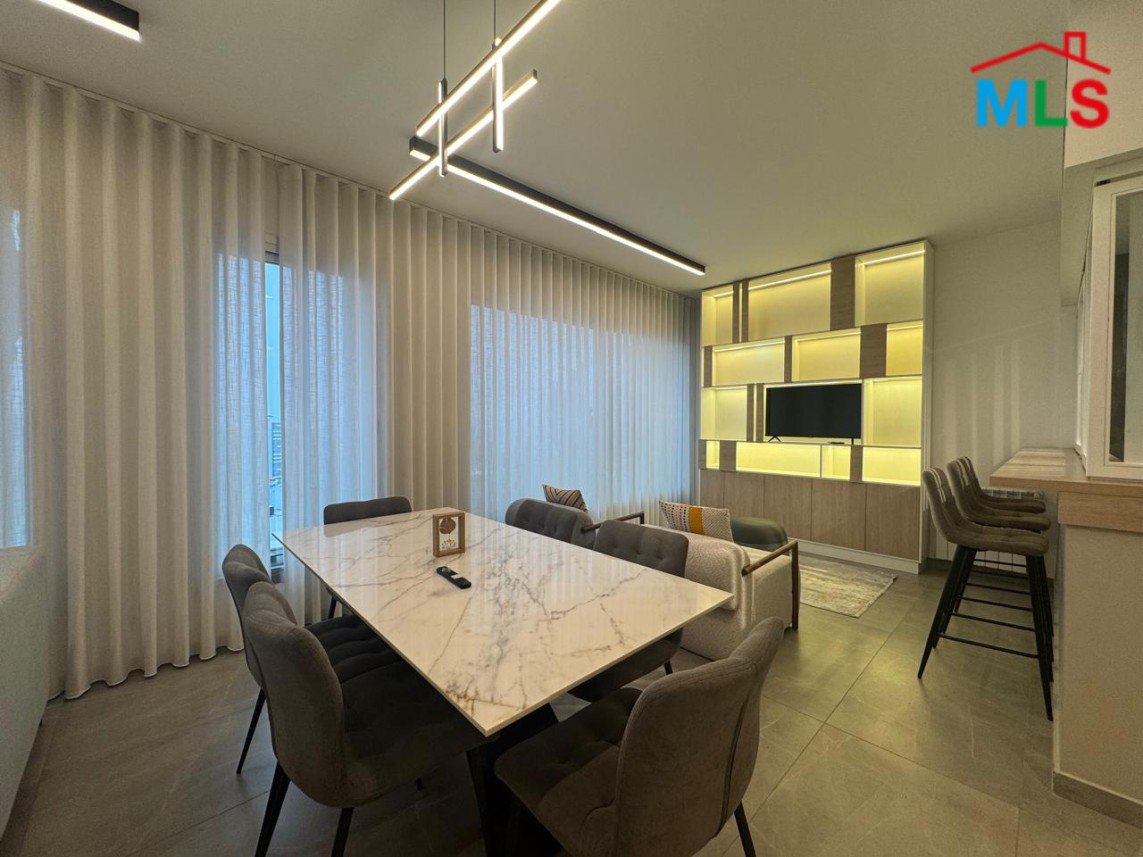 3-Bedroom Apartment with Amazing View for Rent In Achrafieh