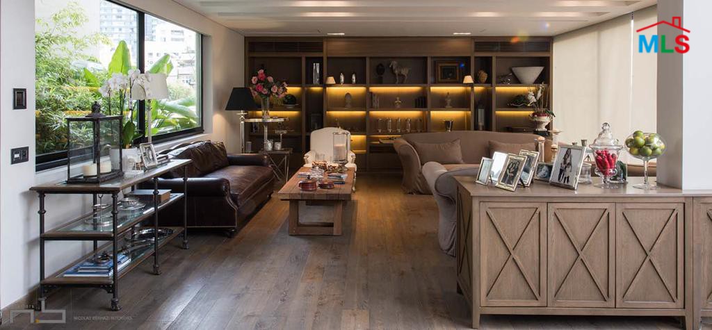 Spacious Luxurious Apartment With Rooftop & Private Pool for Rent in Achrafieh