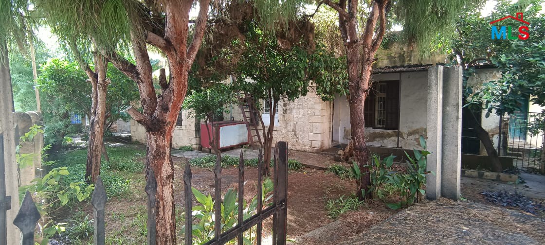 Traditional Old House with Garden for Rent in Jbeil