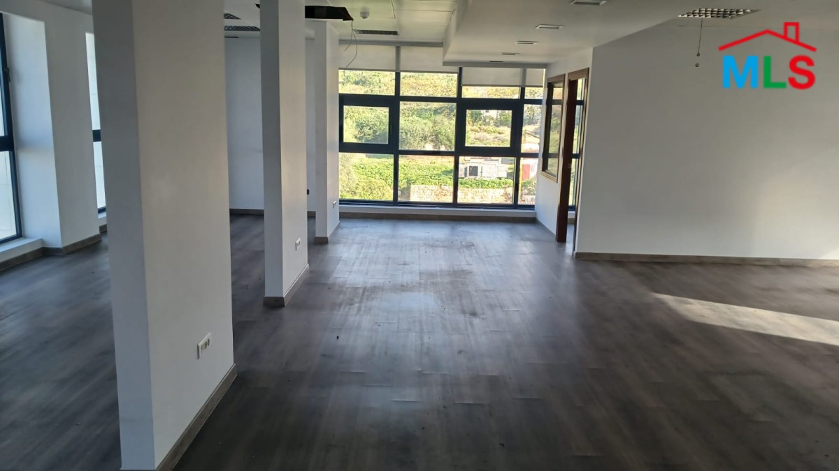 460 SQM Office for Rent in Dbayeh