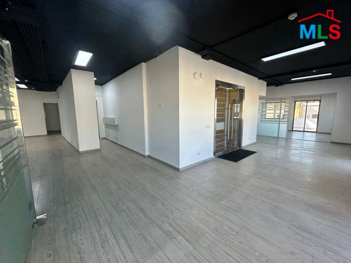 200 SQM Office with Terrace for Rent in Down Town