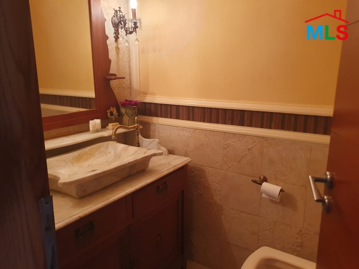 Furnished 4-Bedroom Apartment with Terrace for Rent In Monteverde
