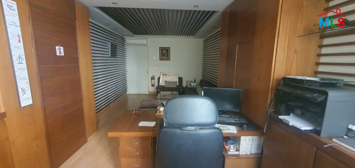 49 SQM Furnished Office for Rent In Hamra, Ras Beirut