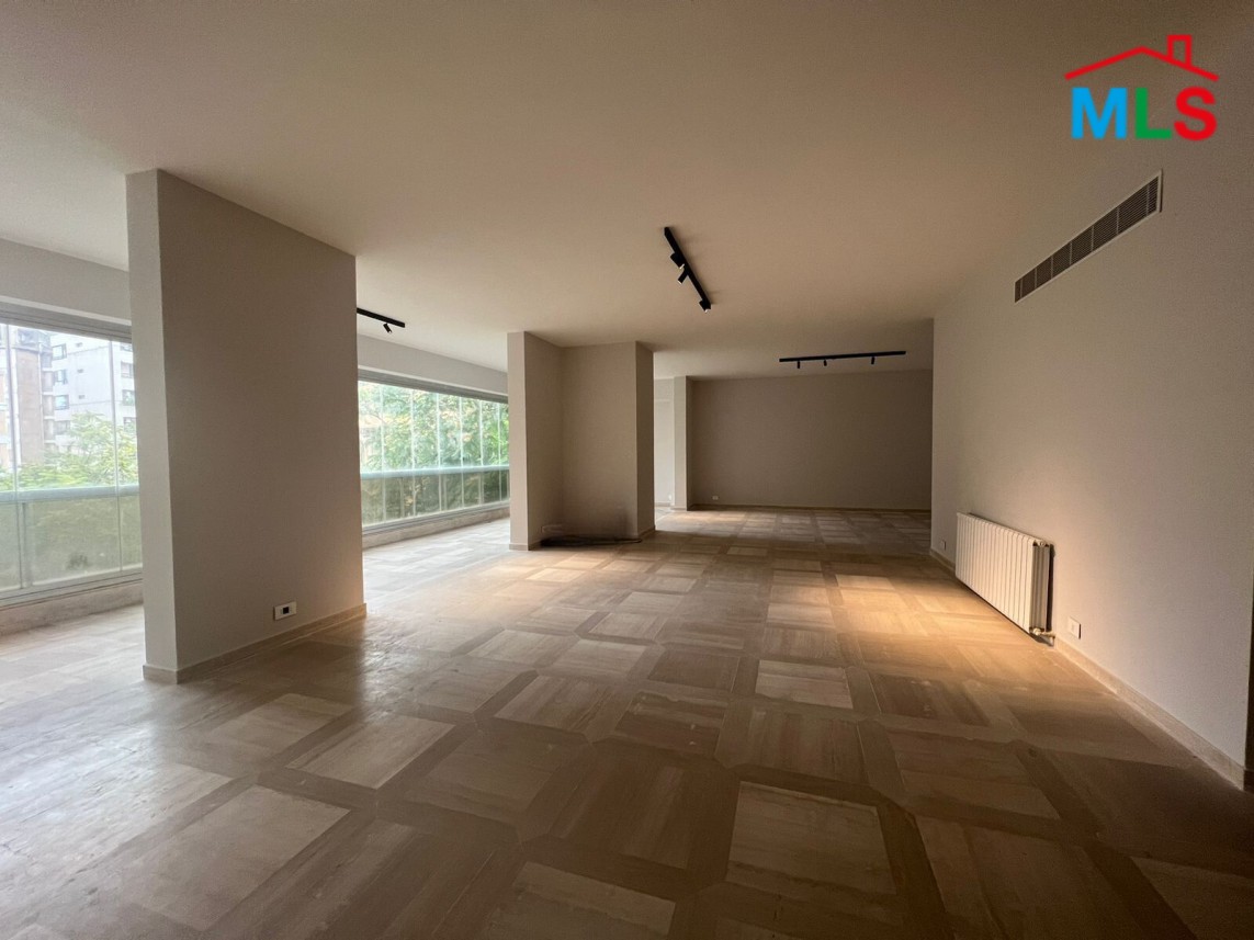 Fully Renovated Apartment for Rent in Achrafieh, Tabaris