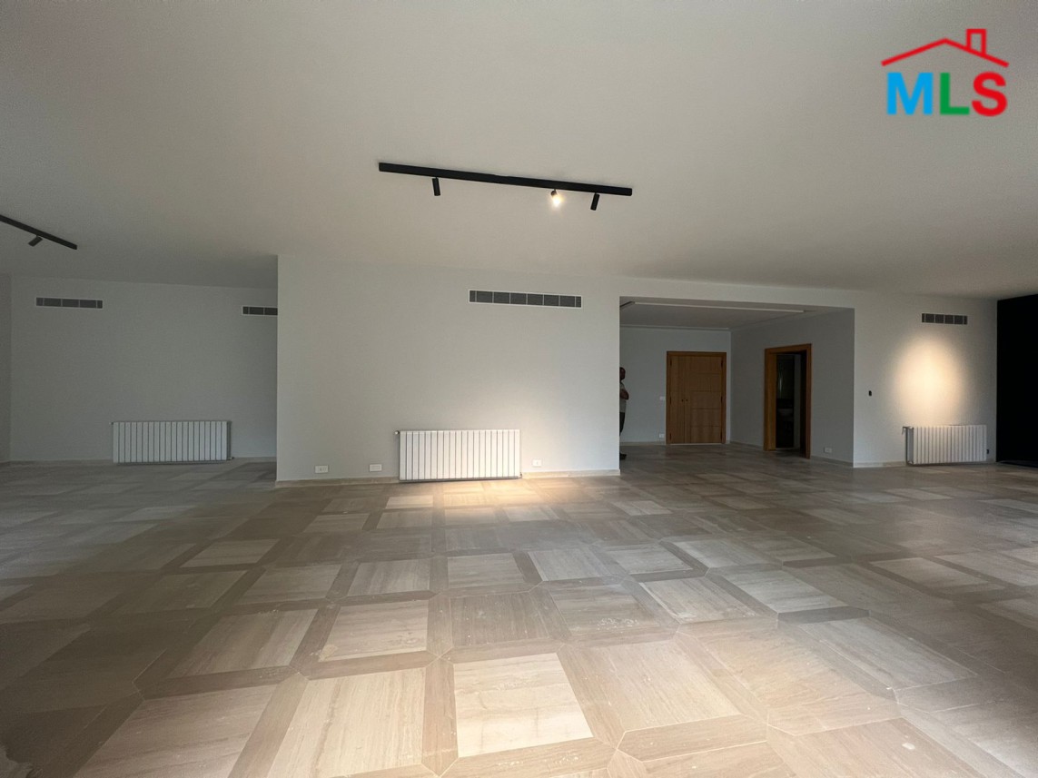 Fully Renovated Apartment for Rent in Achrafieh, Tabaris