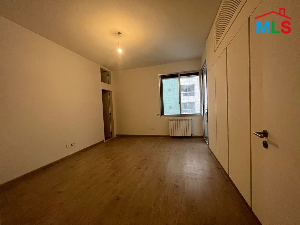 Fully Renovated Apartment for Rent in Achrafieh, Tabaris
