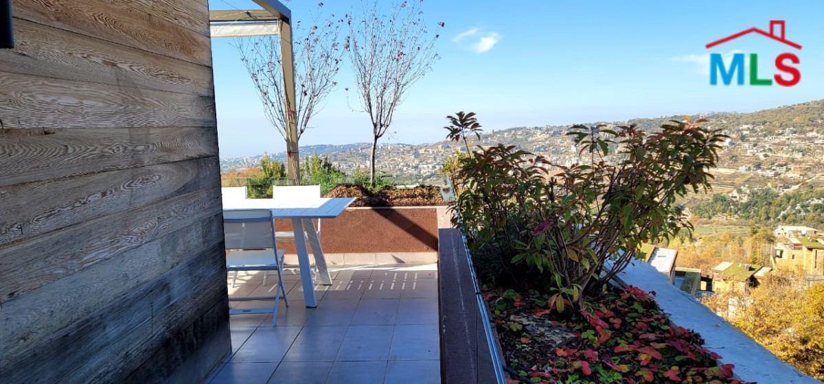 Chalet With Terrace for Rent in A Well Known Resort in Fakra