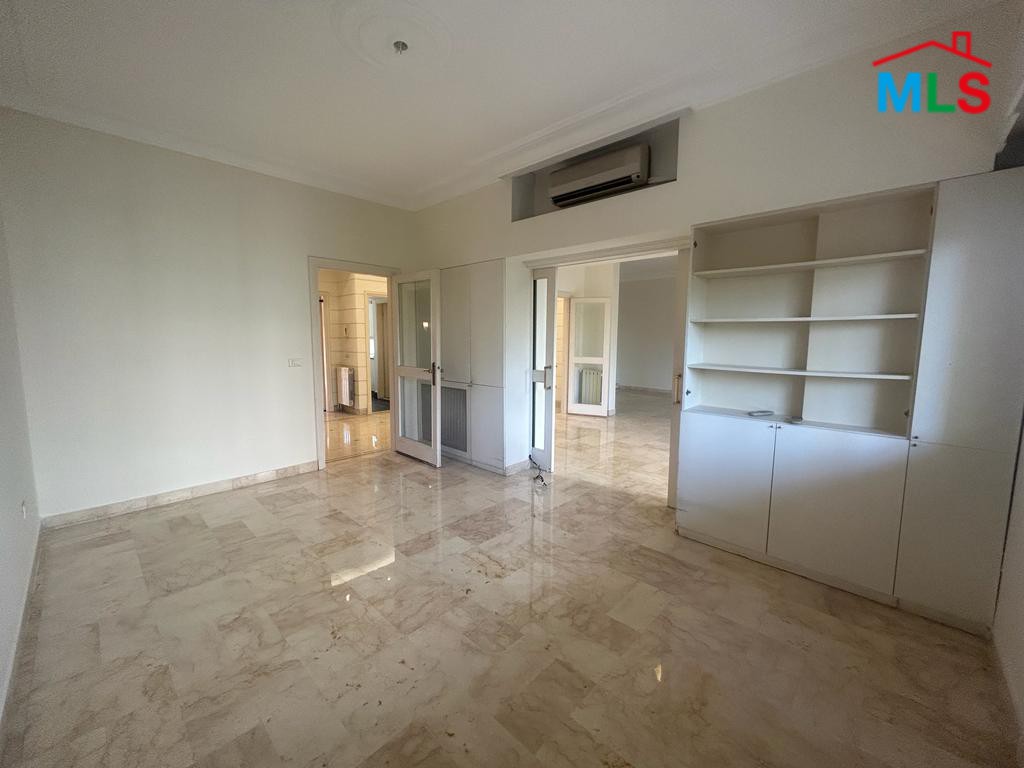 4-Bedroom Apartment for Rent In Clemenceau, Ras Beirut