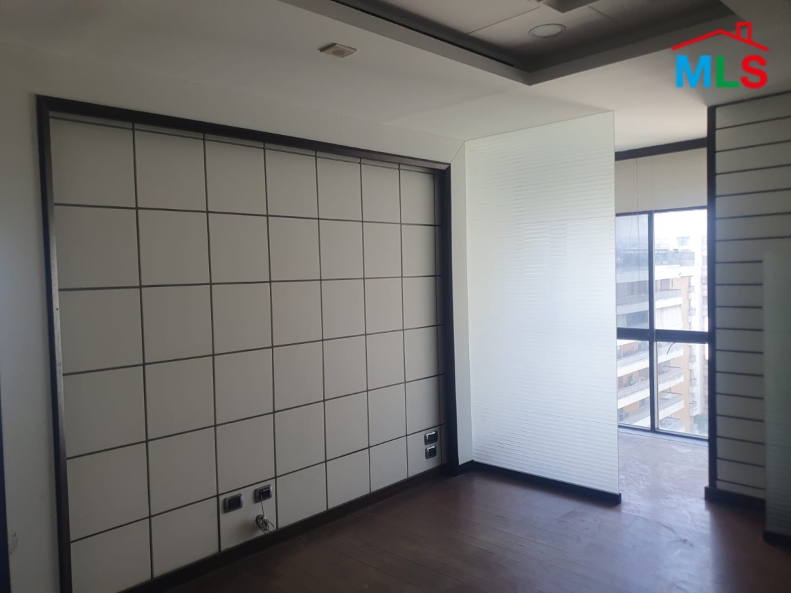 90 SQM Office for Rent In Verdun, Ras Beirut