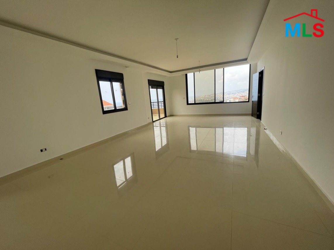 Duplex In Halat With A Beautiful Sea View For Rent