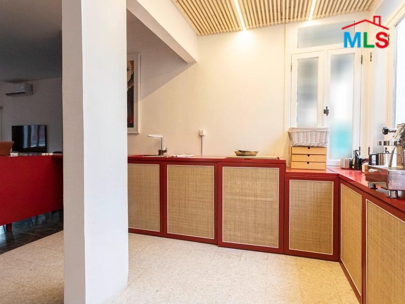 Fully Furnished Unique Apartment for Rent in Mar Mikhael