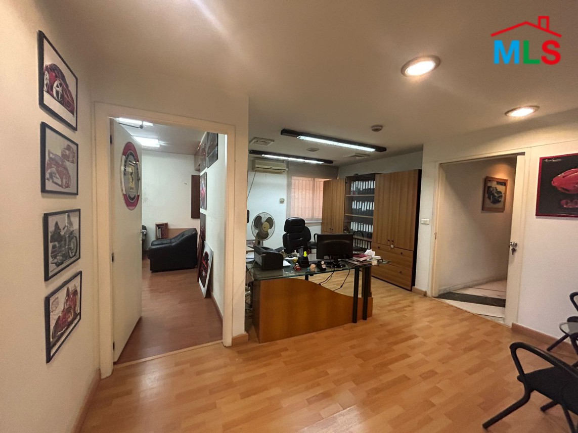 400 SQM Office for Rent in Sassine, Achrafieh