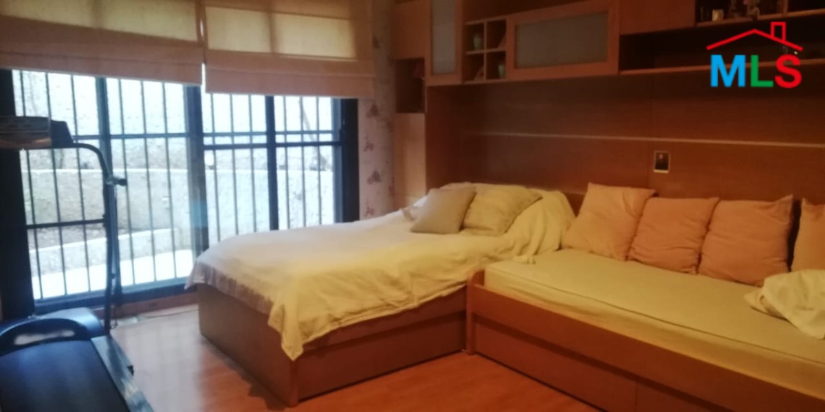 Furnished Appartment with Terrace for Rent in Mtayleb