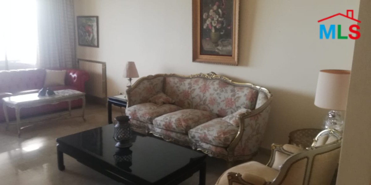 Spacious Apartment With Terrace And Garden for Rent In Mtyaleb