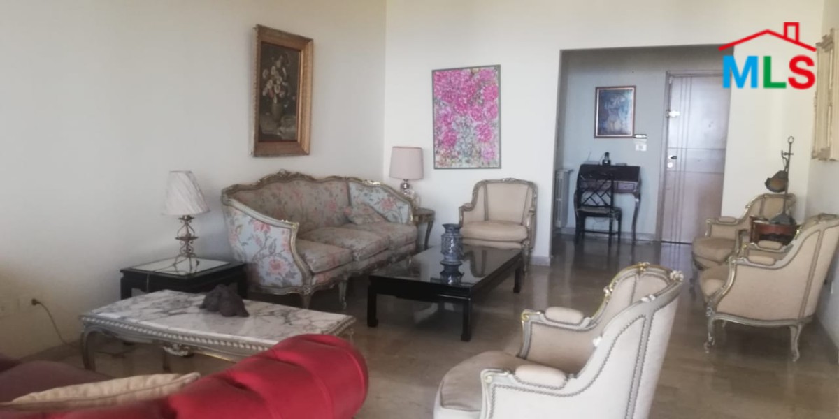 Spacious Apartment With Terrace And Garden for Rent In Mtyaleb