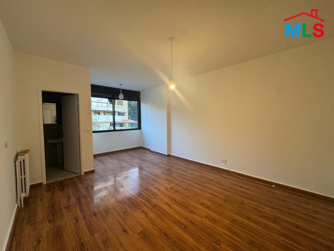 Spacious Apartment for Rent In Aoukar