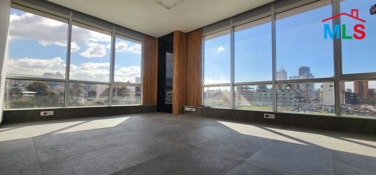 Ready To Move Office for Rent In Dekweneh