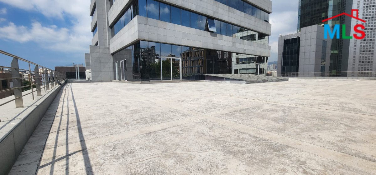 Modern Office With Big Terrace for Rent in Horsh Tabet