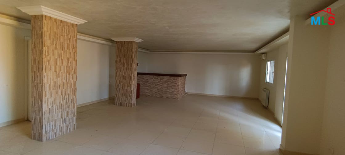 Villa With Garden and Panoramic Sea View for Rent In Fatqa
