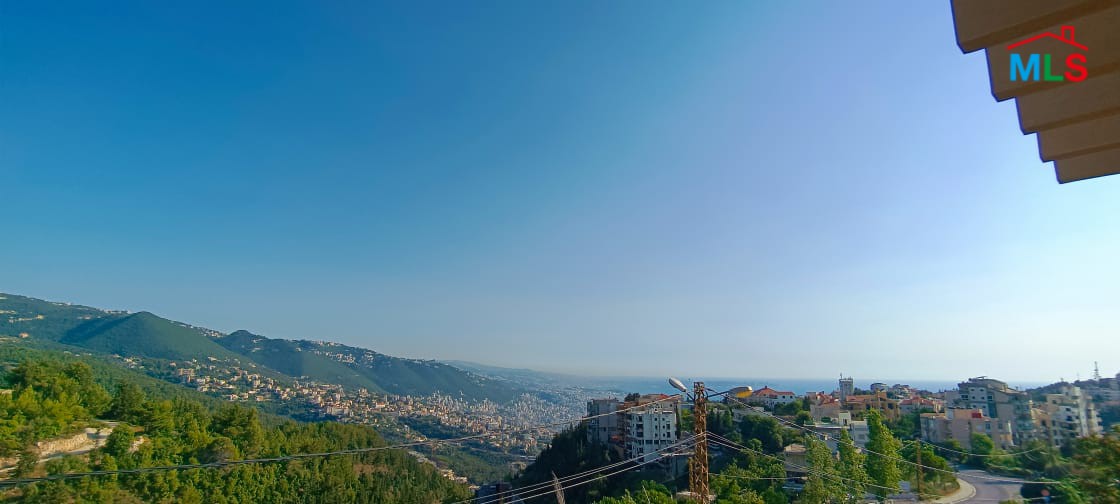 Villa With Garden and Panoramic Sea View for Rent In Fatqa